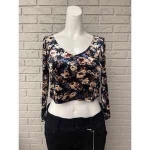 Forever 21 Floral Velour Long Sleeve Cropped Top Size M
